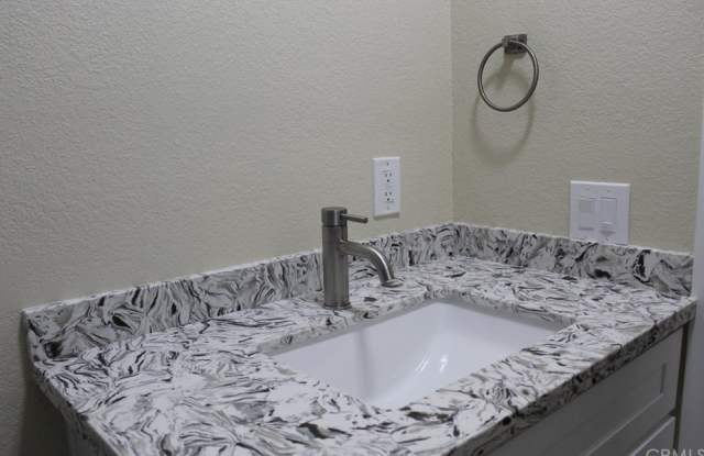 12232 Meadow Dr. Gallery 3