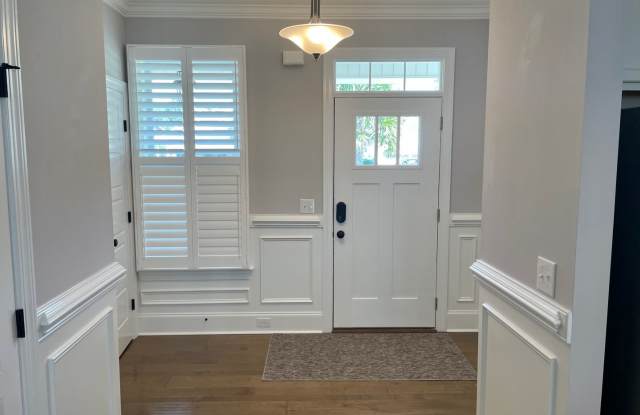 3 Bedroom 2.5 Bathroom House in Sunset Beach Gallery 3