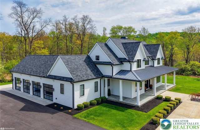4850 W Hopewell Road Gallery 1