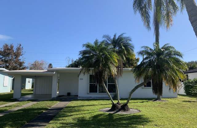 Sandpiper area of Pt St Lucie Furnished 2/2 ANNUAL LEASE - 3109 Southeast Pruitt Road, Port St. Lucie, FL 34952 Sandpiper area of Pt St Lucie Furnished 2/2 ANNUAL LEASE - 3109 Southeast Pruitt Road, Port St. Lucie, FL 34952