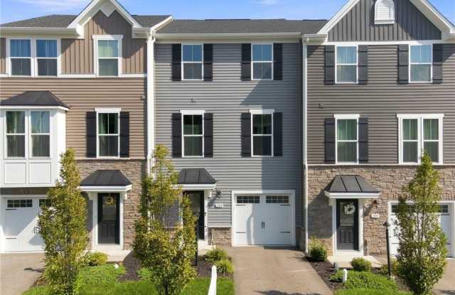 233 Chesna Dr Gallery 2
