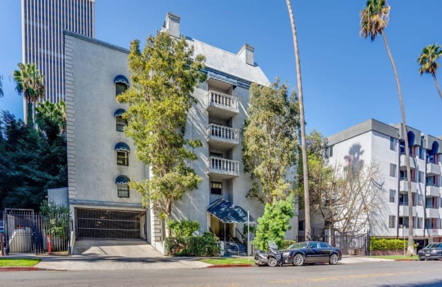 631 S KENMORE AVE - 631 South Kenmore Avenue, Los Angeles, CA 90010