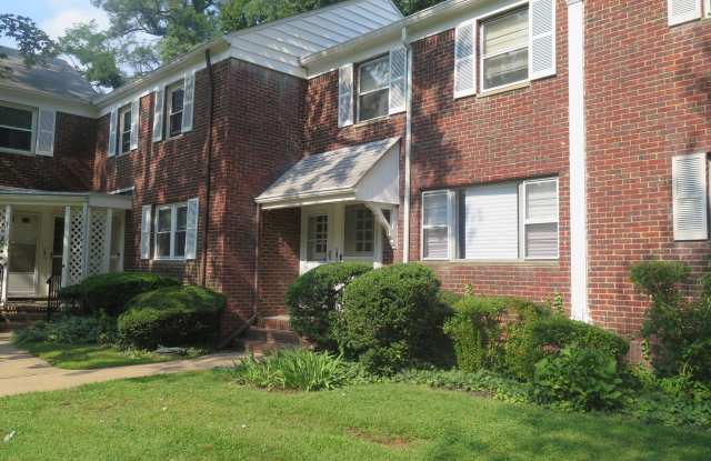 99 Manor Drive Gallery 2