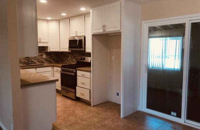 1517 Moreno Street - 1517 Moreno Street, Oceanside, CA 92054