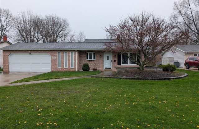 8645 Courtland Drive photos photos
