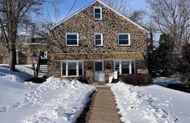 134 4TH Avenue photos photos