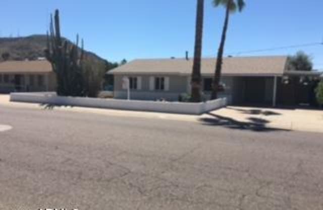 2047 W WOOD Drive - 2047 West Wood Drive, Phoenix, AZ 85029