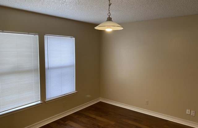7902 CORUM TRAIL DR Gallery 3