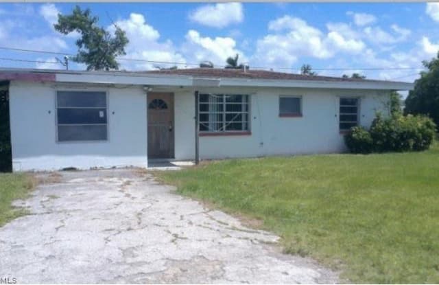401 Leeland Heights Boulevard W - 401 Leeland Heights Boulevard West, Lehigh Acres, FL 33936