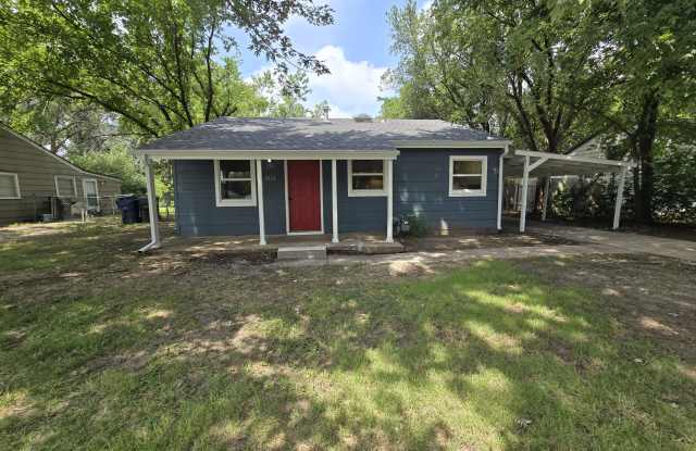 3325 South Fern Street photos photos