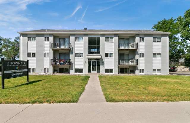 Brownell Apartments - Coast to Coast Management Gallery 1