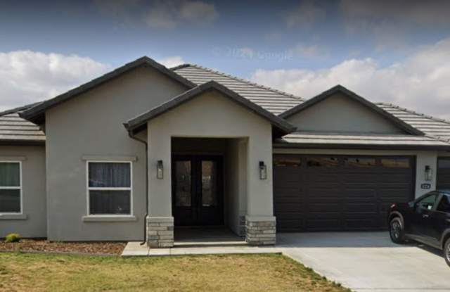 East Bakersfield Custom Home for Rent! photos photos