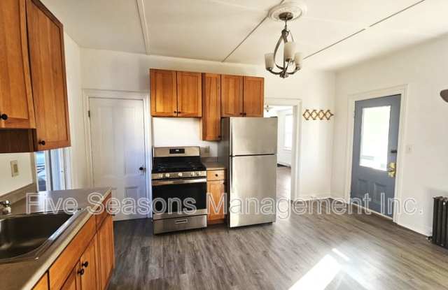 13 Blodgett Street - A Gallery 1