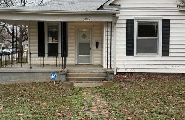 2 bedroom/1 bath house with 2 car garage photos photos 2 bedroom/1 bath house with 2 car garage photos photos