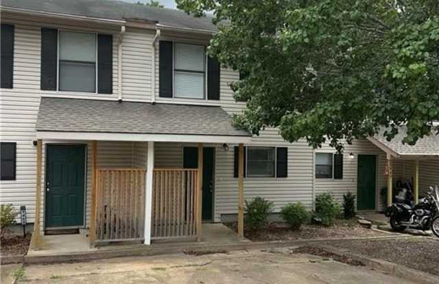 1451  E Sequoyah  CT photos photos