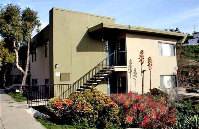 Studio in Mission Hills + Parking and Storage photos photos