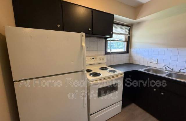 1434 W State St photos photos