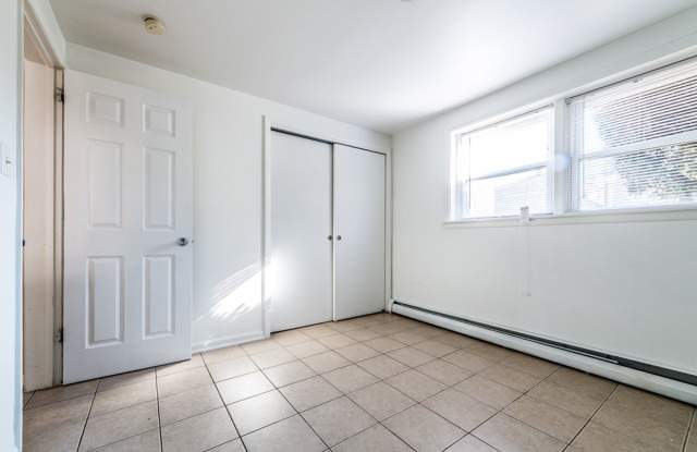 812 S 19th Avenue - Pangea Apartments Gallery 3