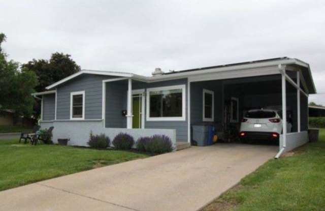 Updated 3 Bed Home with Vaulted Ceilings, Solar Panels & Large Corner Lot- $200 Lease Sign On Bonus! photos photos Updated 3 Bed Home with Vaulted Ceilings, Solar Panels & Large Corner Lot- $200 Lease Sign On Bonus! photos photos