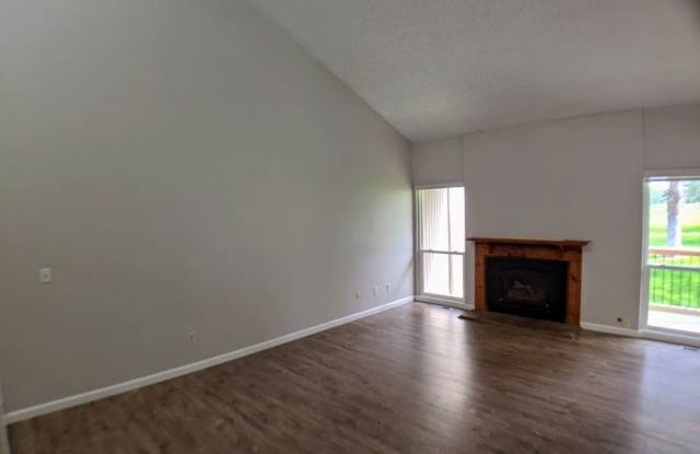 6500 Pinewood Dr #28 Gallery 4