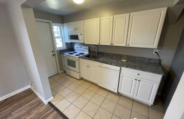 7926 saint Claire ln - 7926 Saint Claire Lane, Dundalk, MD 21222