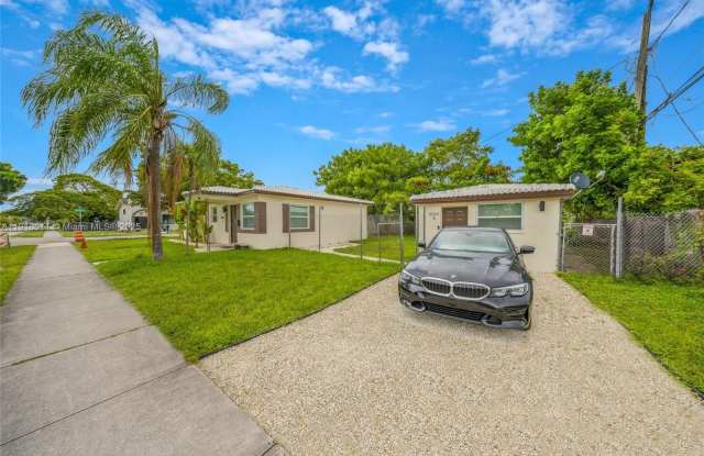 6044 Funston St - 6044 Funston Street, Hollywood, FL 33023