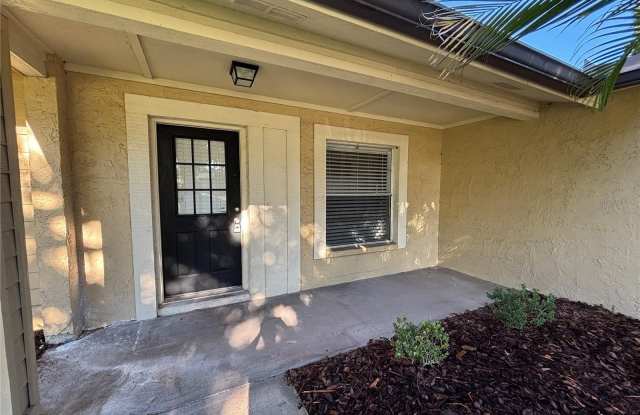 1761 LAKEVIEW VILLAGE Drive Gallery 2