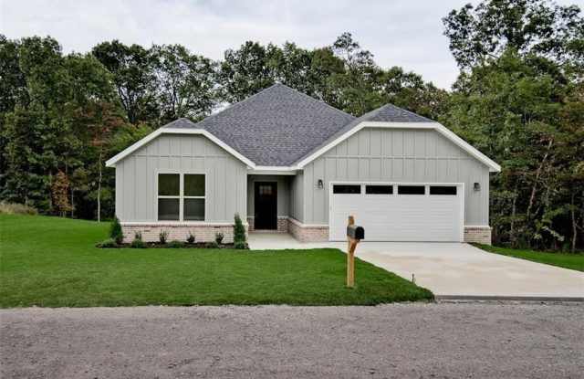 1 Pagham  LN - 1 Pagham Lane, Bella Vista, AR 72714