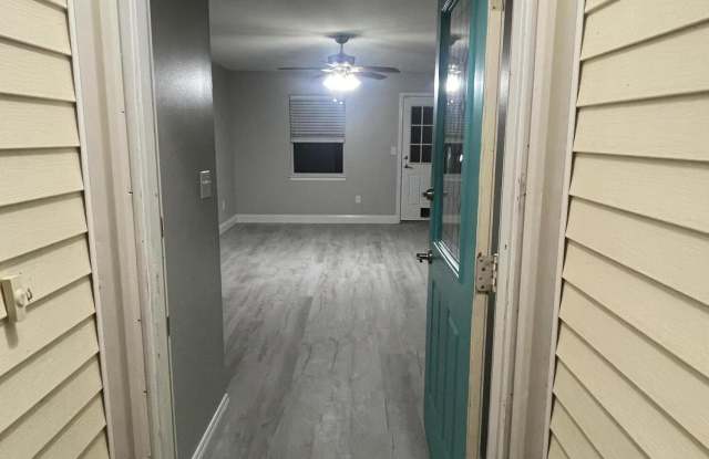 162 Meadowbrook Court Gallery 4