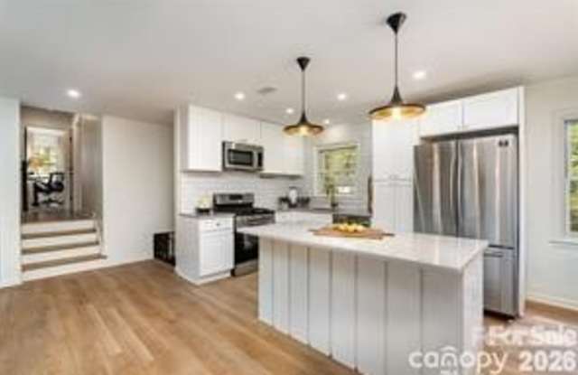 3524 Donovan Place Gallery 2