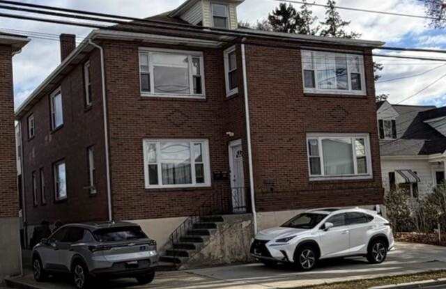 241 Lexington St. photos photos