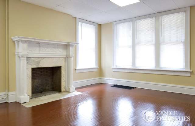 12 Bedroom on OSU Campus Gallery 4
