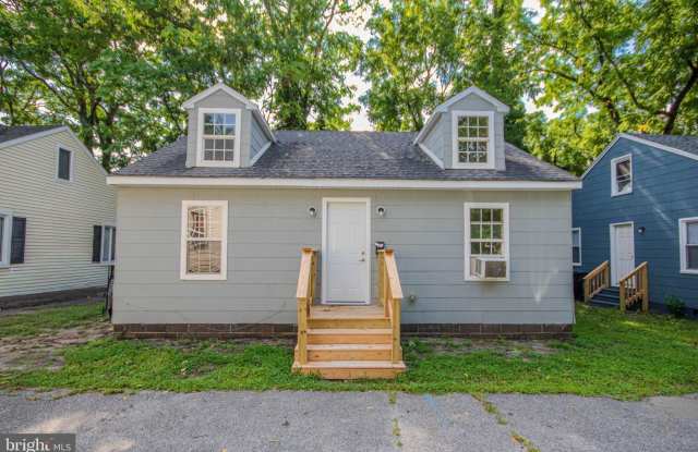 403 NEWTON Terrace Gallery 2
