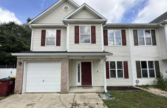 329 Dahlquist Drive - 329 Dahlquist Drive, Crestview, FL 32539