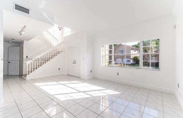 4671 SW 154th Pl Gallery 4