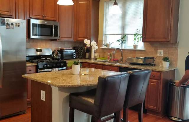 4675 CARISBROOKE LANE photos photos