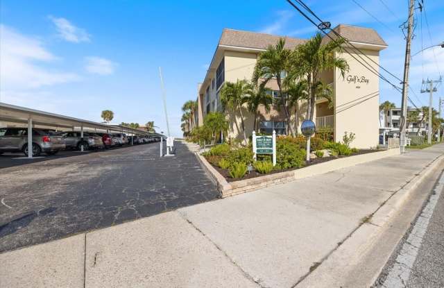 1400 TARPON CENTER DRIVE photos photos