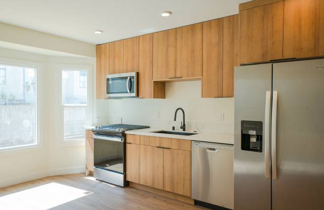 1036 Westmoreland Avenue photos photos