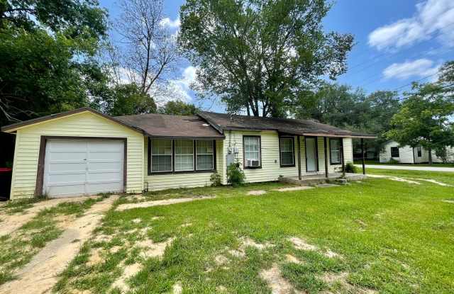 475 Mitchell, Sour Lake, TX 77659 photos photos