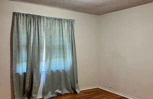 3 Bedroom 2 Bathroom home Gallery 4