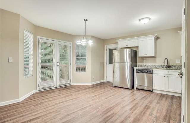 2120 Glenwood Downs Drive Gallery 4