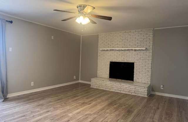 2802 Field St photos photos