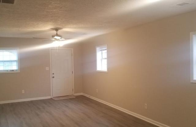 2 Bed 1.5 Bath in Atlanta! Gallery 3