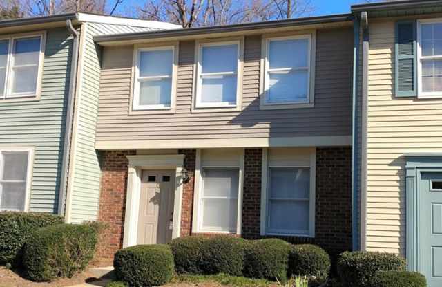 1221 Scaleybark Road Gallery 2