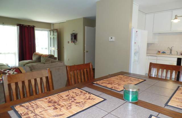 3306 NEVIUS STREET Gallery 3