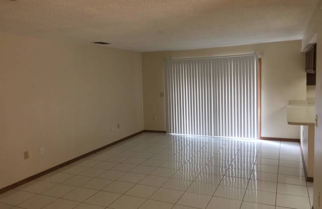 16603 Ashwood Dr Gallery 2
