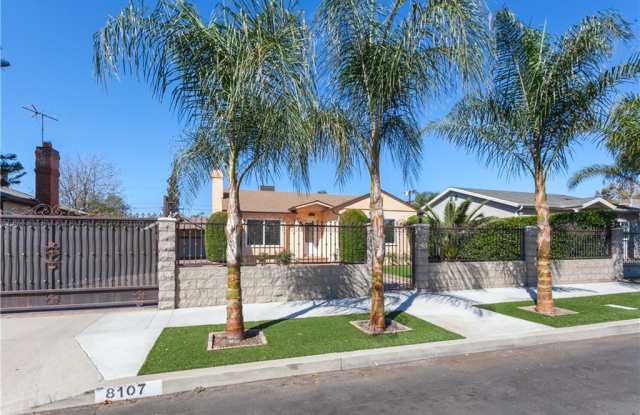 8107 Vantage Avenue - 8107 N Vantage Ave, Los Angeles, CA 91605
