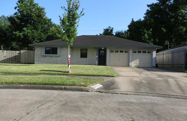 414 Una Drive - 414 Una Drive, Deer Park, TX 77536