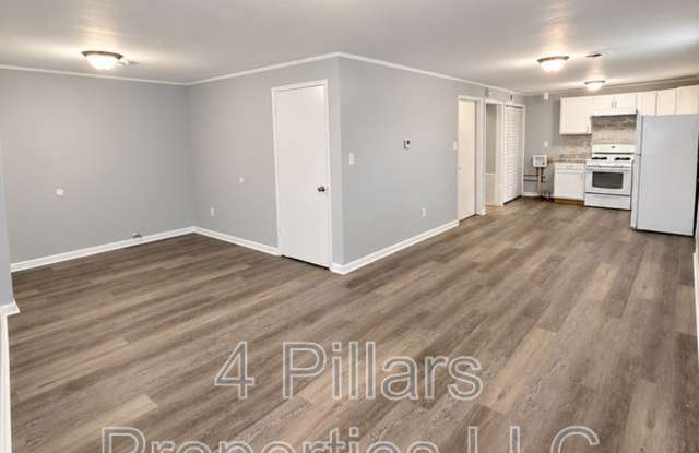 4030 Alexander Avenue Gallery 3