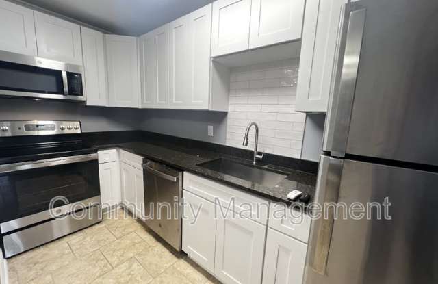 10444 Jefferson Hwy photos photos